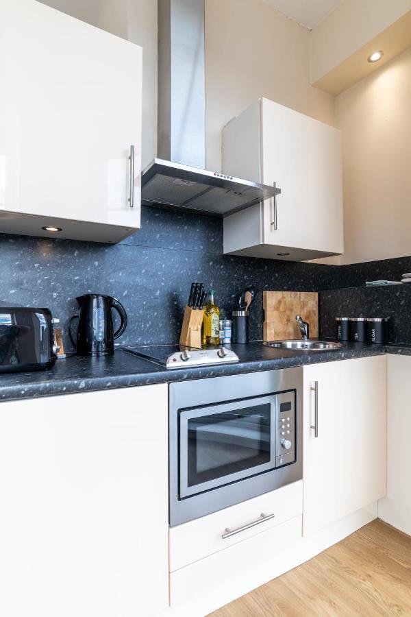 Victoria Court Suites - Aberdeen Ngoại thất bức ảnh