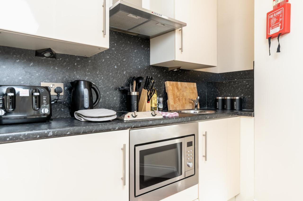 Victoria Court Suites - Aberdeen Ngoại thất bức ảnh