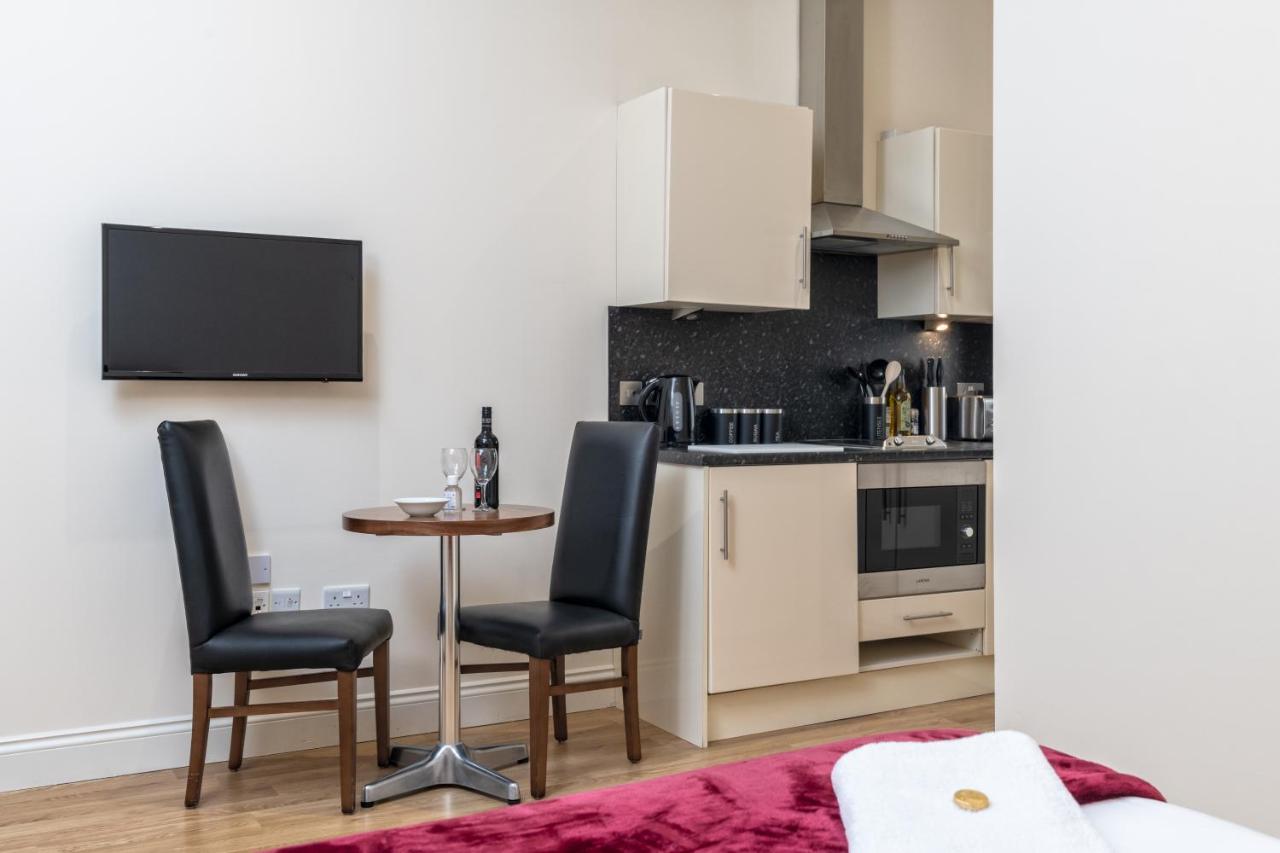 Victoria Court Suites - Aberdeen Ngoại thất bức ảnh