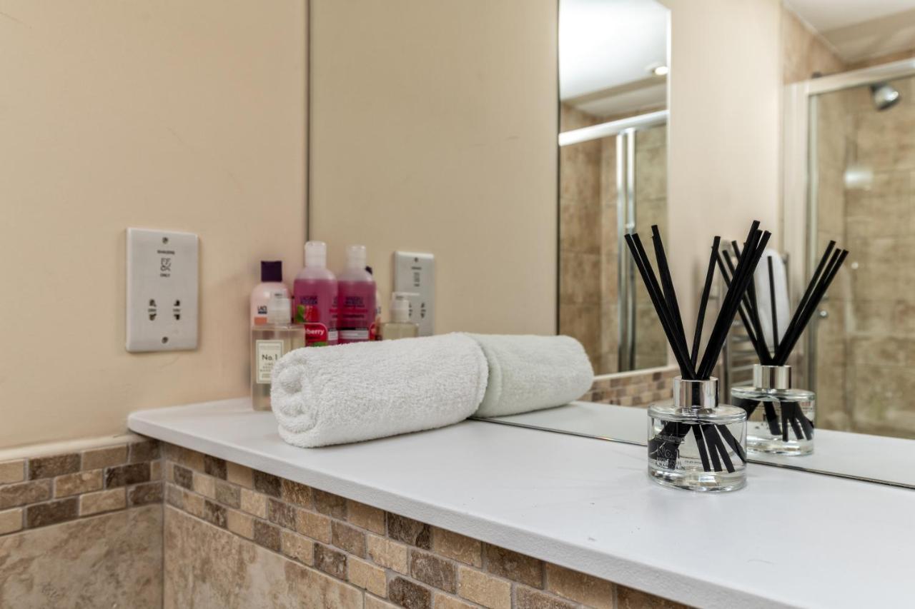 Victoria Court Suites - Aberdeen Ngoại thất bức ảnh