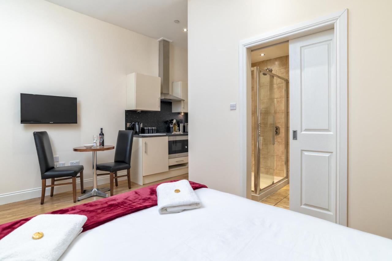 Victoria Court Suites - Aberdeen Ngoại thất bức ảnh